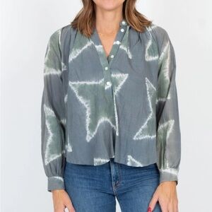 [V. DE. VINSTER] Star Tye Dye Print Blouse - Size Small NWT